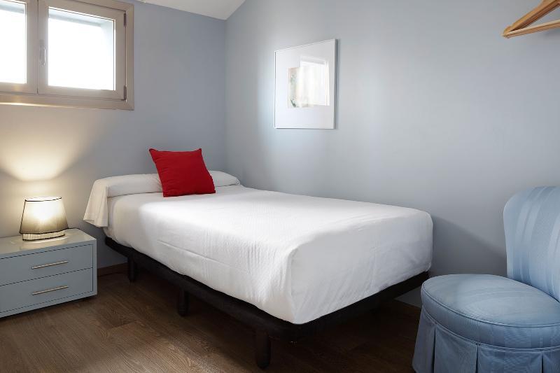 Hotel & Suites Arrizul Gros San Sebastian Bagian luar foto